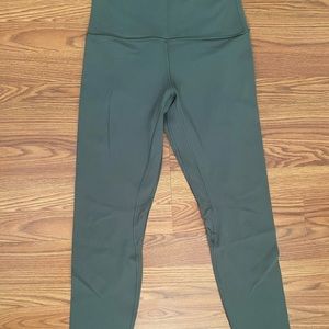 Green lululemon aligns 25”